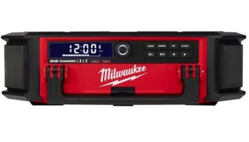 RADIO/CARGADOR DE TRABAJO M18 PACKOUT MILWAUKEE# RADIO CHARGER